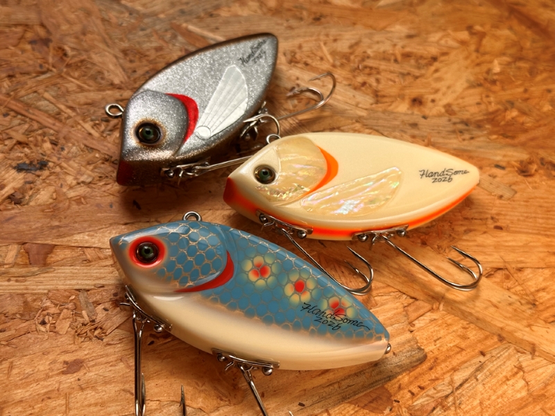 1月23日までの予約商品/2月初旬と3月中旬頃の入荷予定】Handsome