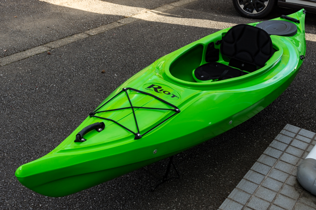 店頭引渡しのみRiot Kayaks (ライオットカヤック) 『Quest 9.5 （クエスト9.5）』ブルー※完売次第入荷時期未定